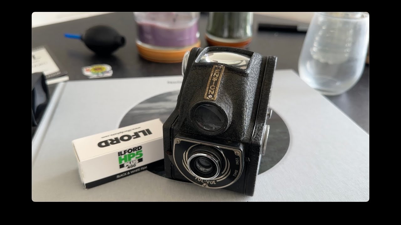 Shooting a roll of HP5 in a post-war vintage camera...With mixed results! The Ensign Ful-Vue 6x6
