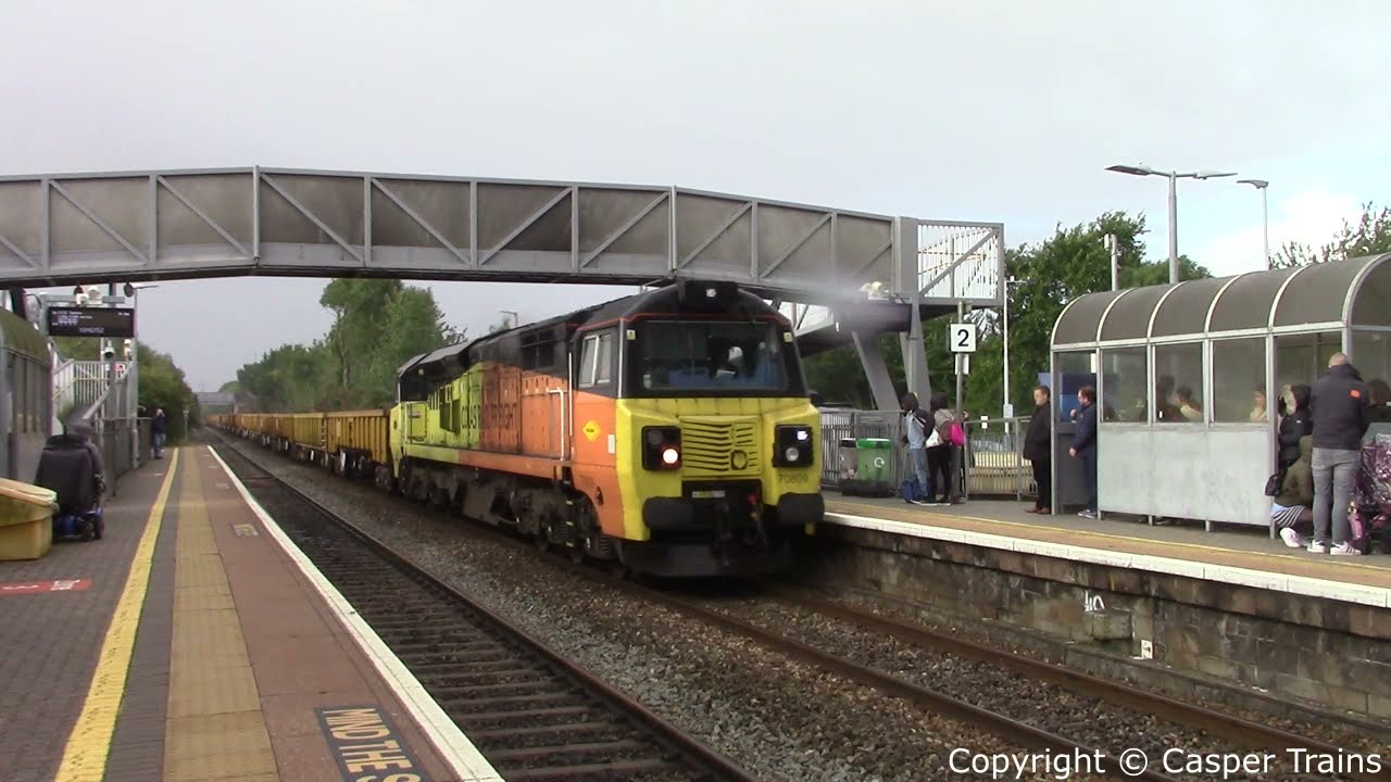 Trains at Worle