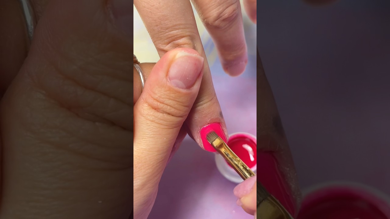 The difference between Japanese gels and your everyday salon gels? #japanesegelnails #leafgelpremium