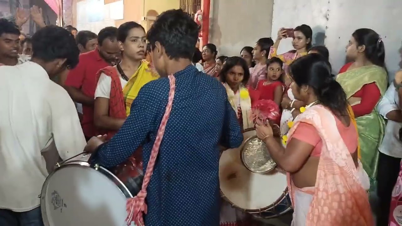 শুভ সন্ধ্যা বন্ধুরা, হরিচাঁদ কীর্তন কে কে শুনতে ভালোবাসেন, লাইক কমেন্ট সাবস্ক্রাইব করুন।