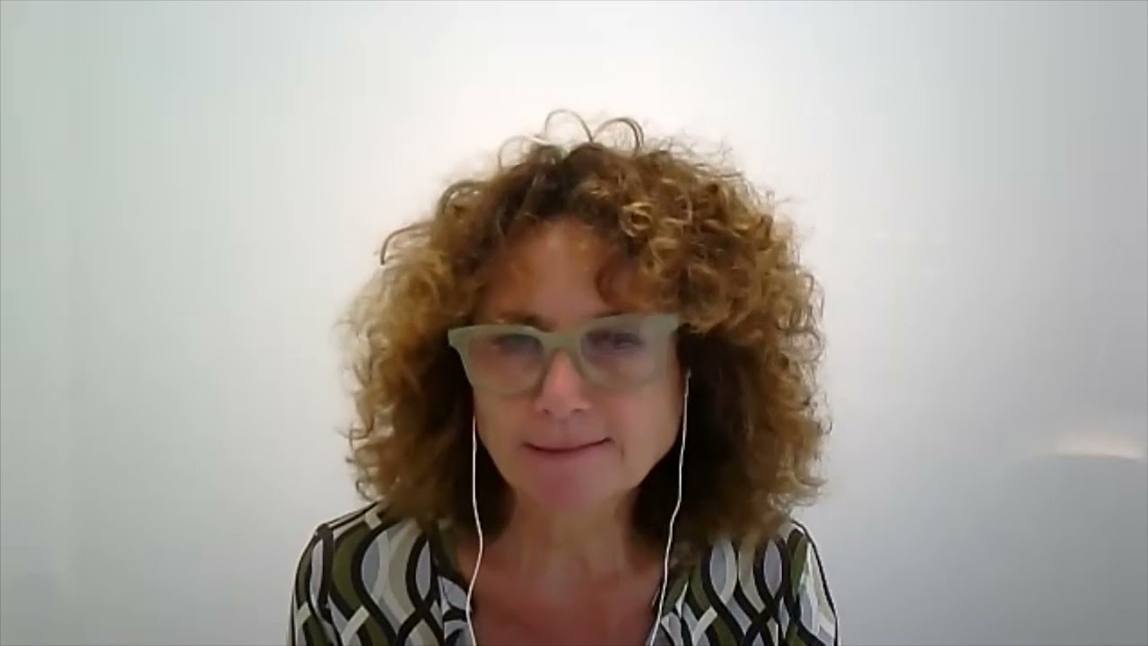Tumore al seno HR+/HER2- avanzato, ribociclib aggiunto a letrozolo in prima linea allunga la vita