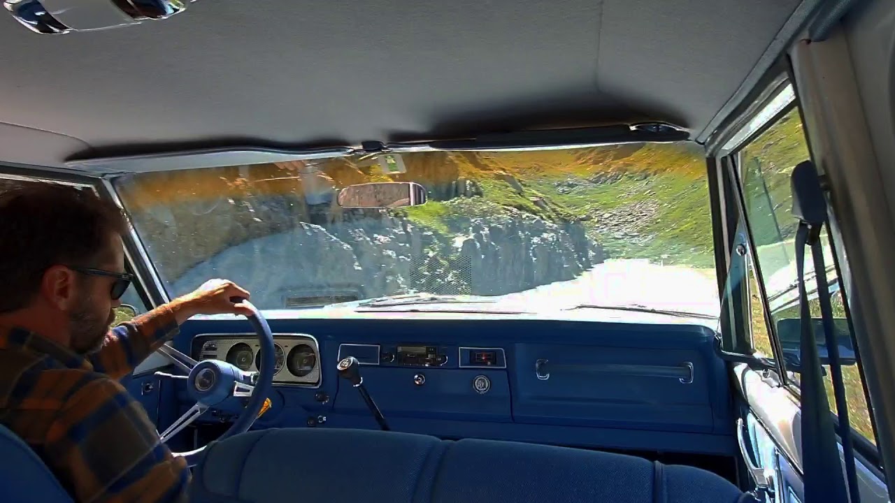 The best sound of Jeep Cherokee chief 1978