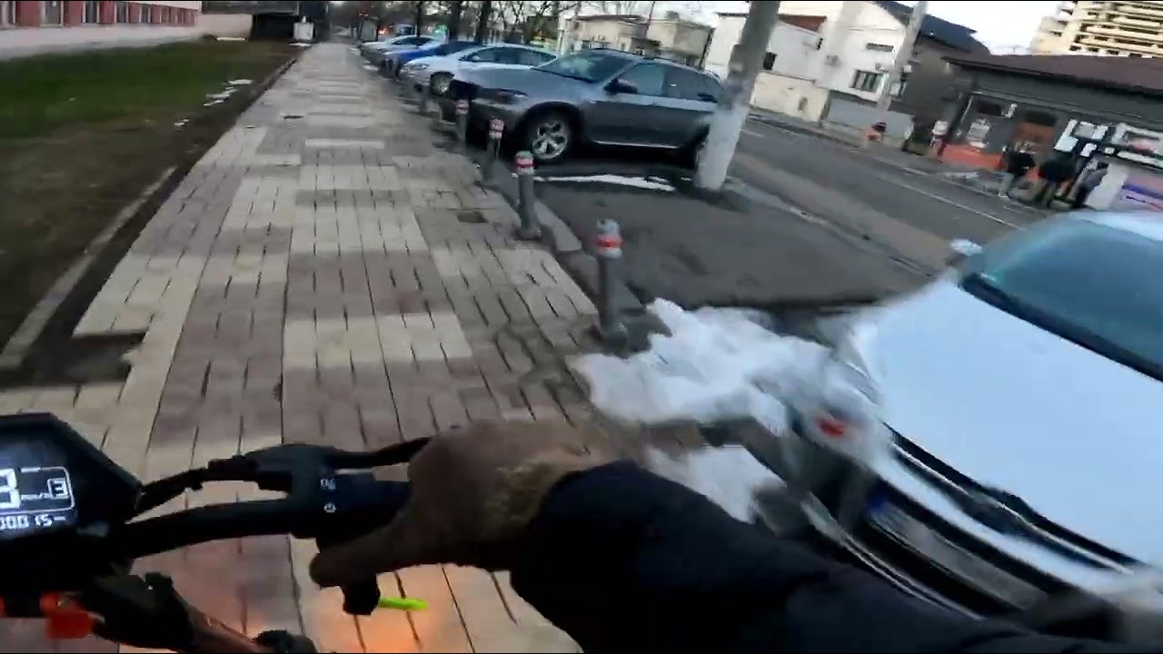 Chill ride with a kukirin g2 master. The first ride.