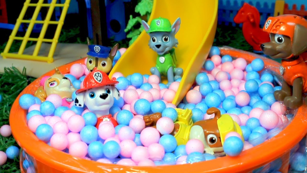 PATRULLA CACHORROS en el PARQUE ENCANTADO! PAW PATROL toys patrulla canina pups toys juguetes