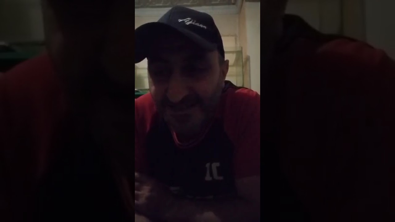 Я не настродамус я армянски бомж и чупалин раб школе учился каридоре 