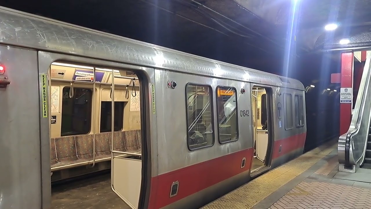 MBTA Red Line car 01866 to Braintree at Broadway (2/16/26)