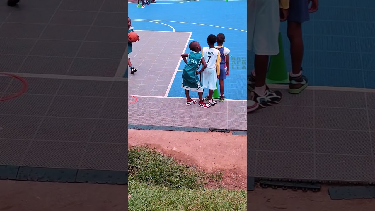🇨🇲🏀 Cameroon basketball camp ! #cameroun #africa #basketball #yaound&eacute; #mboa #sport #travel #237