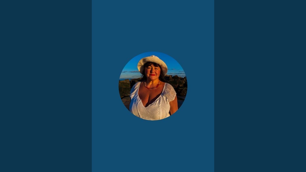 Singing and chatting, Natalie room videos