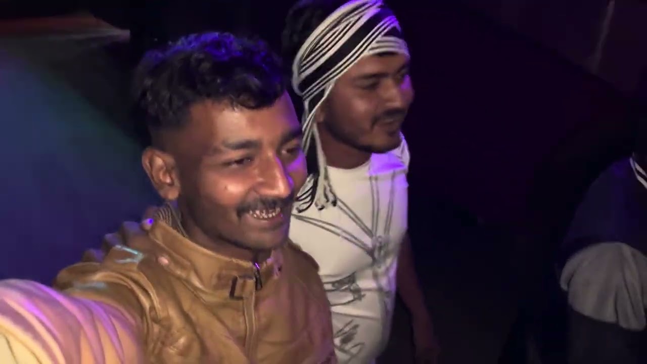 લીમડી થી ભુજ ફરવા ગયા નિશાળીયા ને લય ને મોજ આવી ગય 😂😂