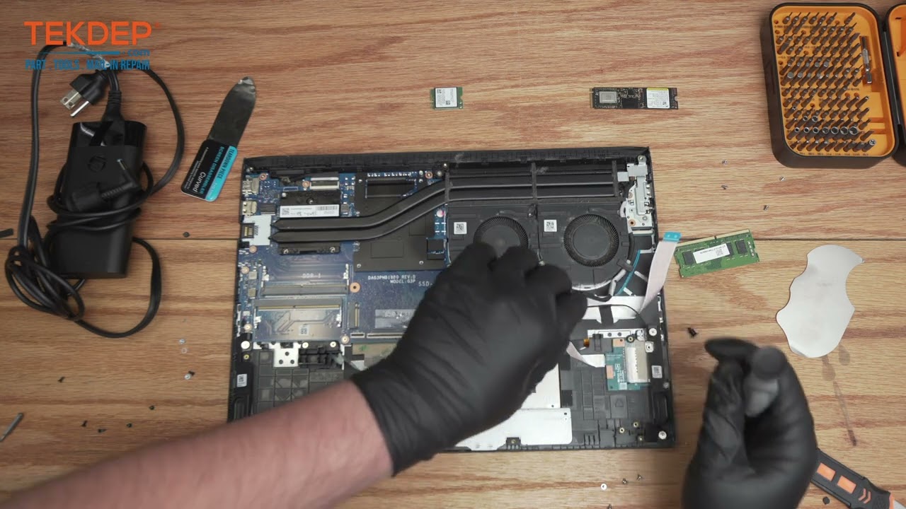 HP 15.6