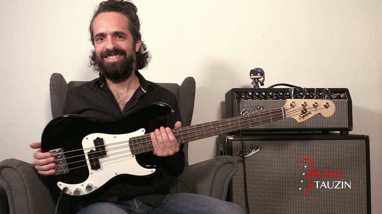 Squier Mini Precision Bass 🎸 Elle a tout d'une grande