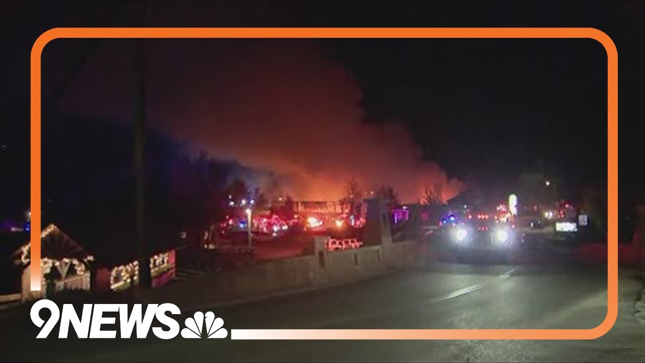 Community reacts after fire destroys Nederland strip mall