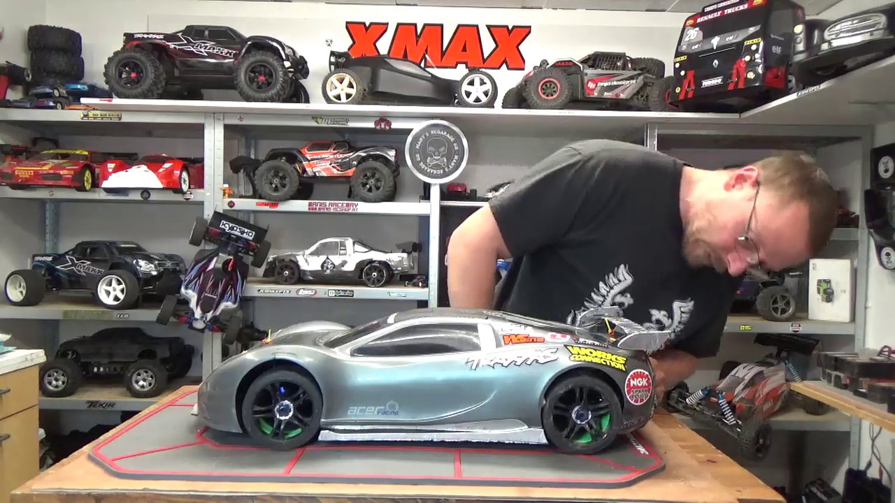 TRAXXAS X01   à ....  euh ....  REFAIRE !