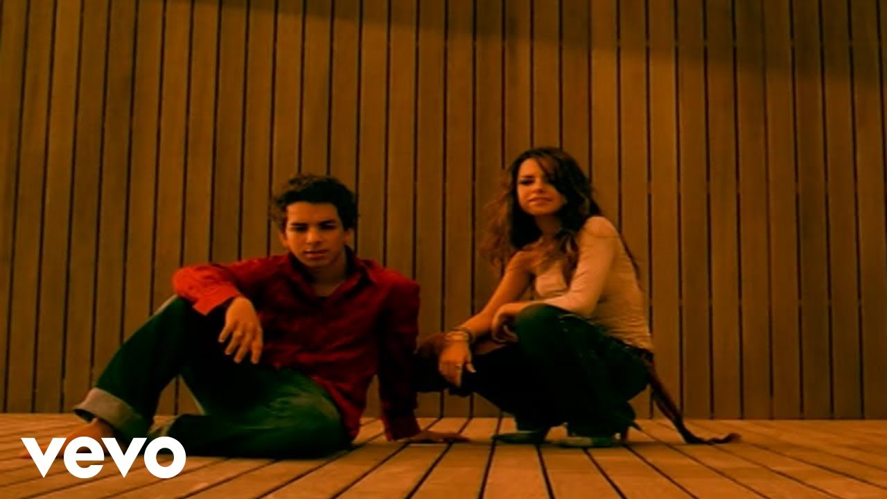 Sandy e Junior - Convence Al Coraz&oacute;n (Words Are Not Enough)