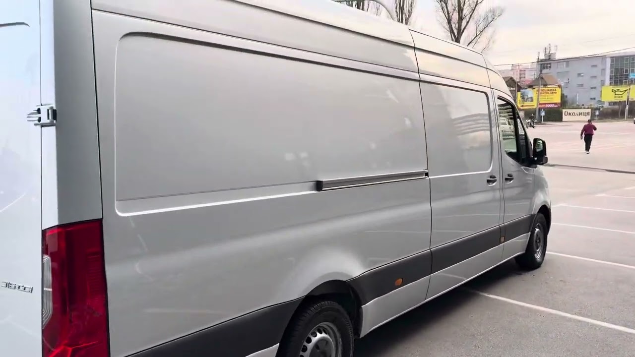 Sprinter 907