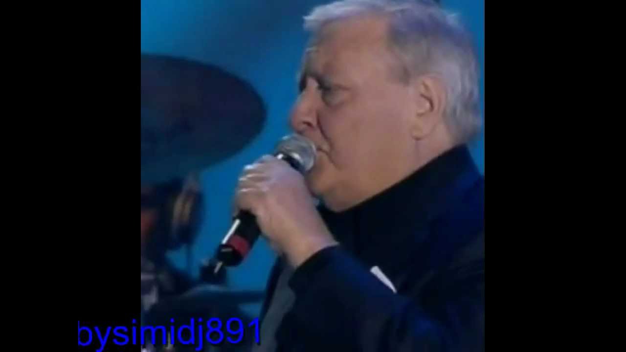 Gigi d'alessio e Mario merola - cient'anne live piazza plebiscito HD