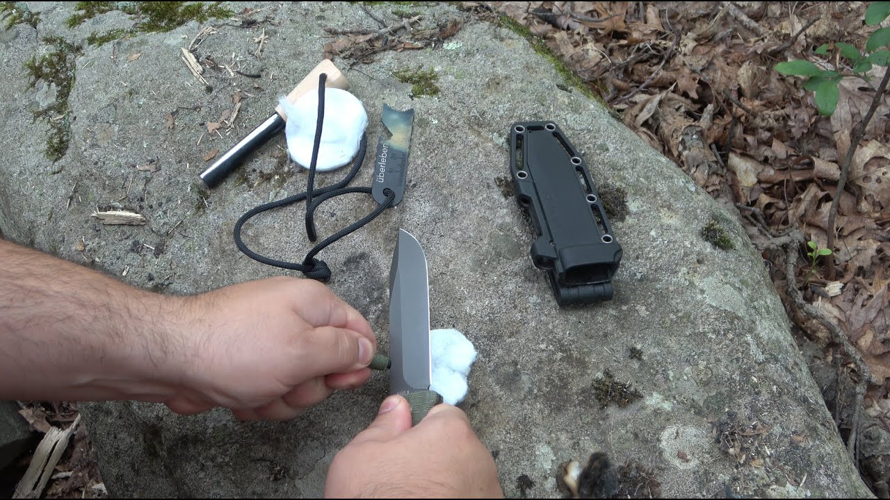 Different Ways To Strike A Ferro Rod (Bushcraft / Survival Fire Making)