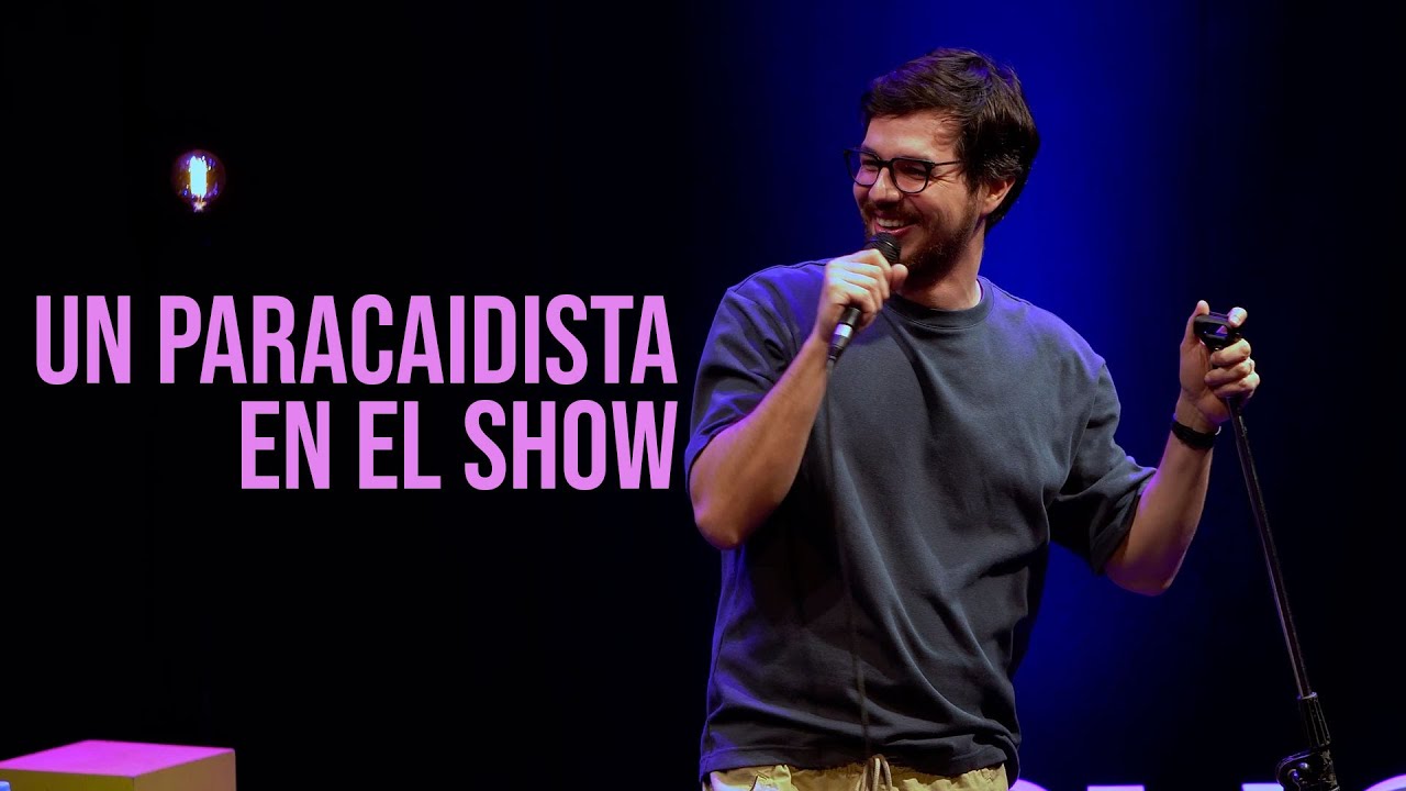 El Showcito De Nanutria: Un paracaidista en el show
