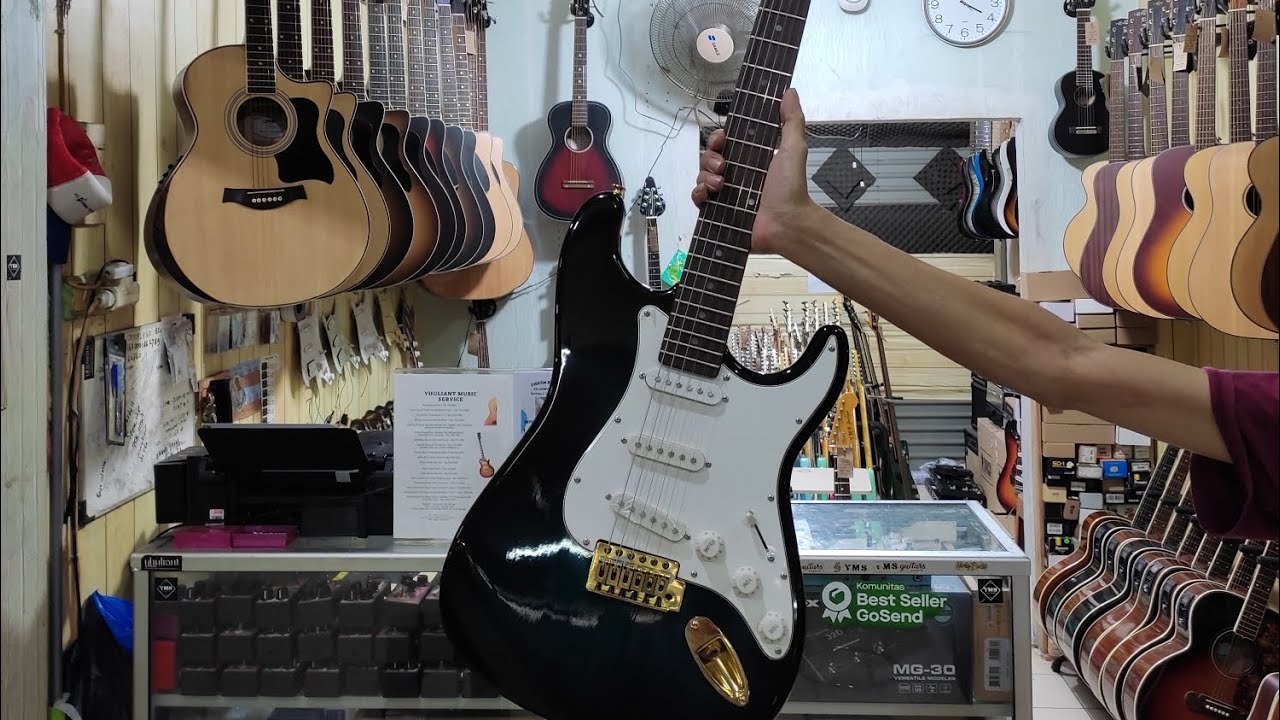 Ritmuller Guitars dokumentasi sebelum dikirim ke Tangerang