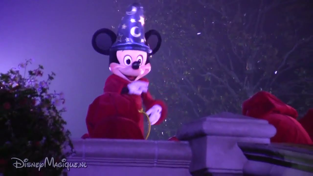 Mickey and his Magic Halloween Night (Disneyland)