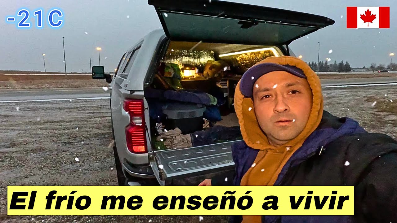 SOBREVIVI toda la noche en Walmart bajo la nieve ❄️ y esto pasó