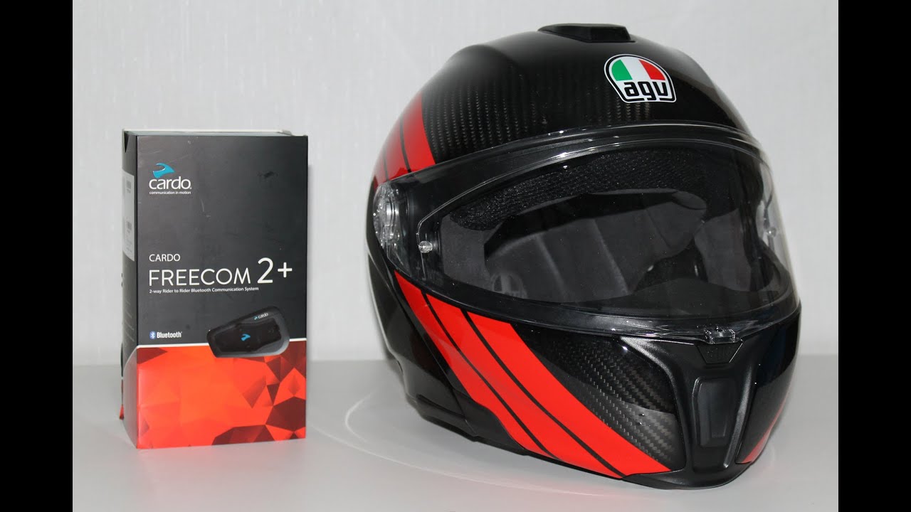 Простая установка гарнитуры Cardo в шлем AGV