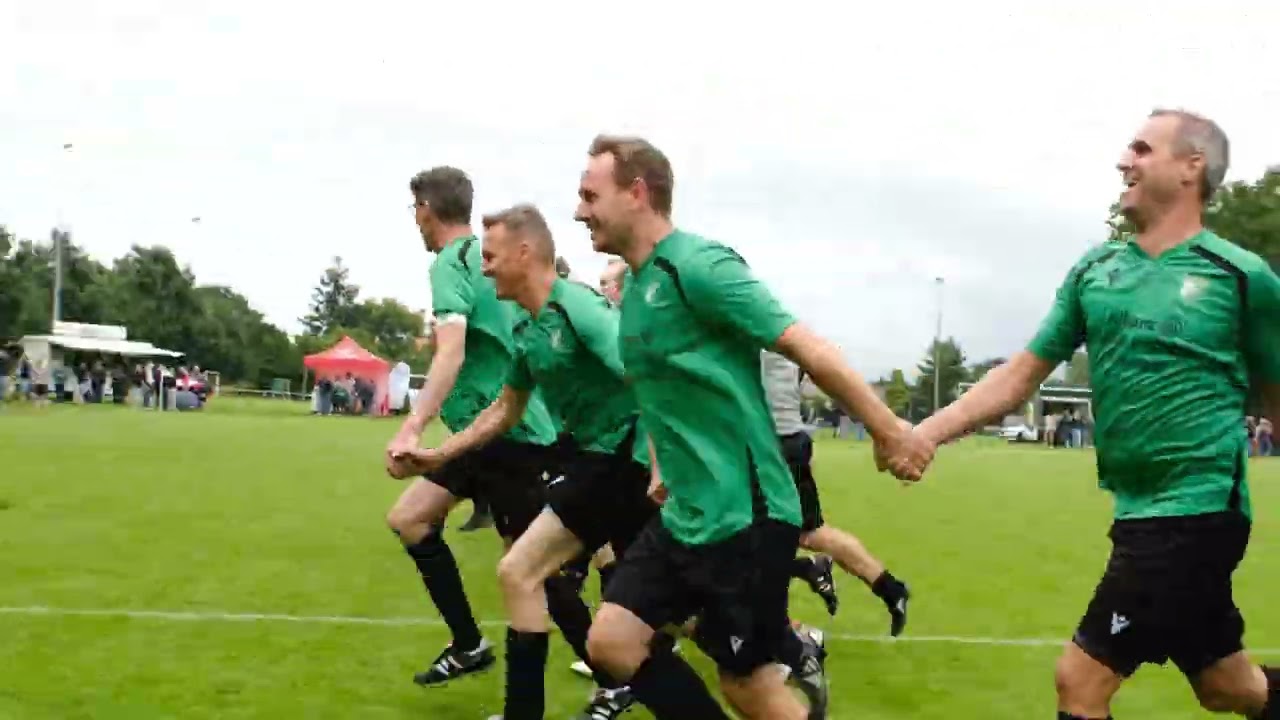 Spiel der TuS Eversen/Sülze Legenden gegen die Schalke 04 Traditionself am 27.07.2025 in Sülze.