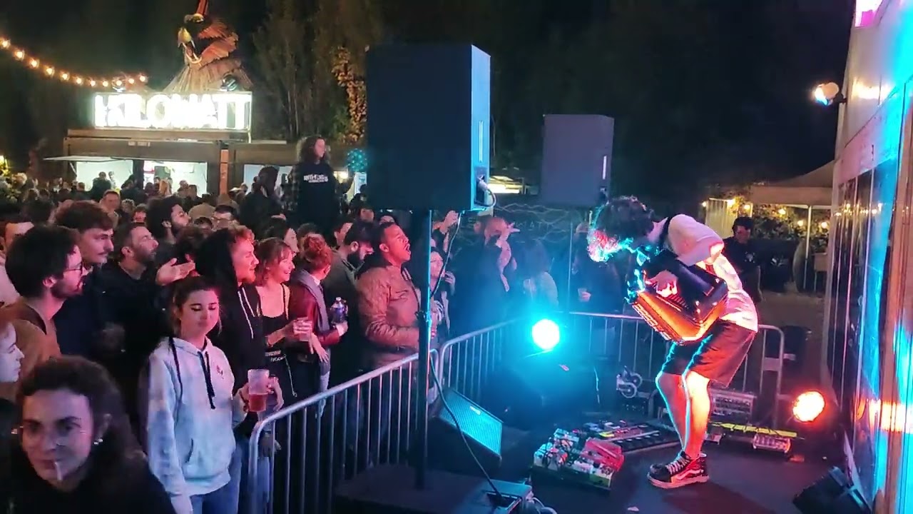 GRAYSSOKER live AT THE KILOWATT Alternateuf MAZE PARTY #1