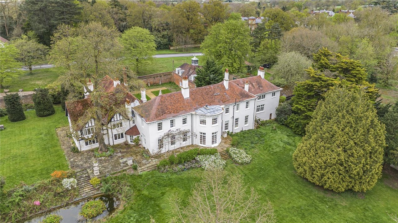 Totteridge Common, London, N20
