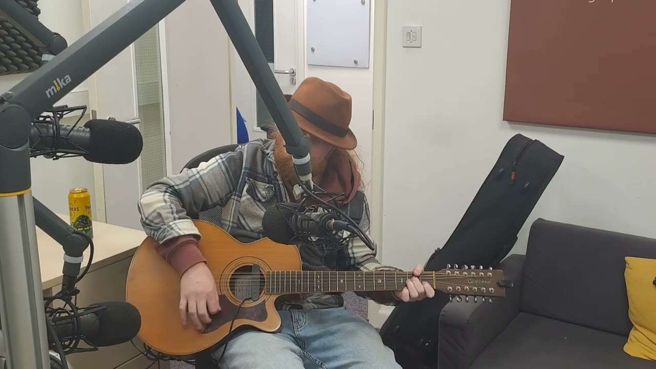 Rab McIlraith's version of Man of Golden Words by Mother Lovebone on 90.1 HopeFM LiveWire Live