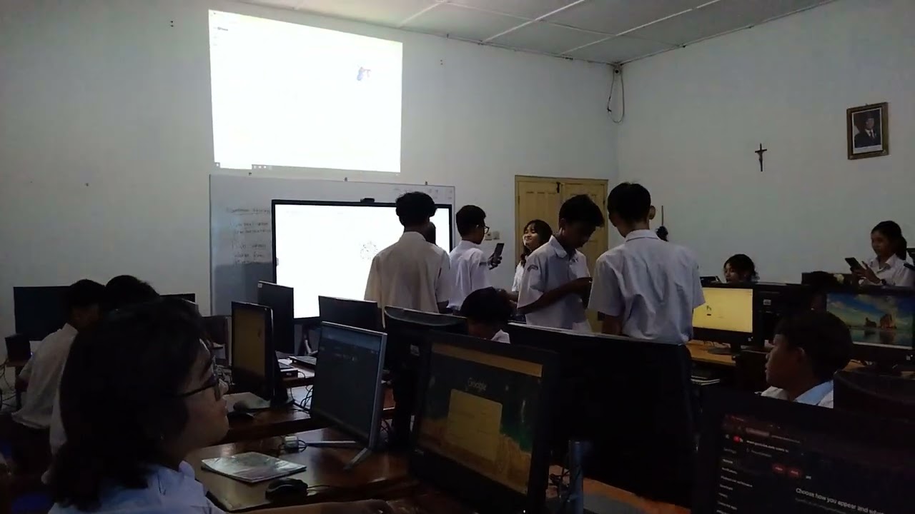 Suasana belajar konten creator 