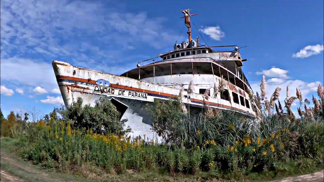 Entramos al interior de un CRUCERO - Barco CIUDAD DE PARANÁ - Exploración Urbana Argentina - URBEX