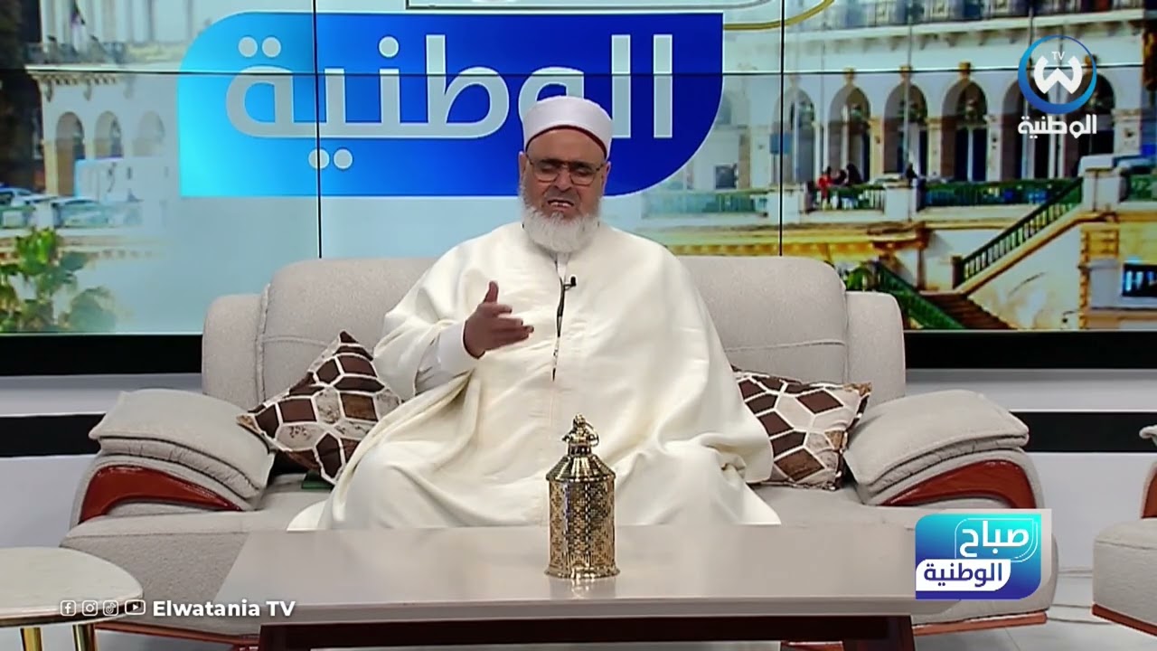 تعرف على فضل السحور مع الشيخ علي عية