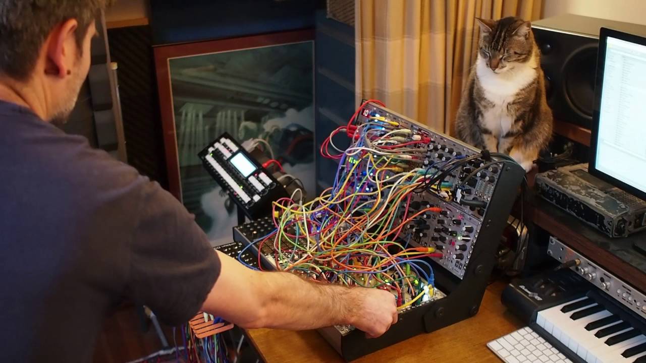 house abstraction - A house music patch for eurorack modular syntheizer