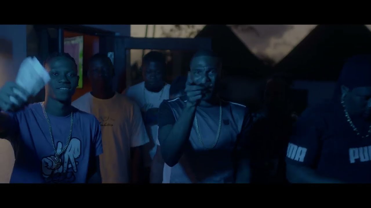 DELONE  - I'm Real (clip officiel)