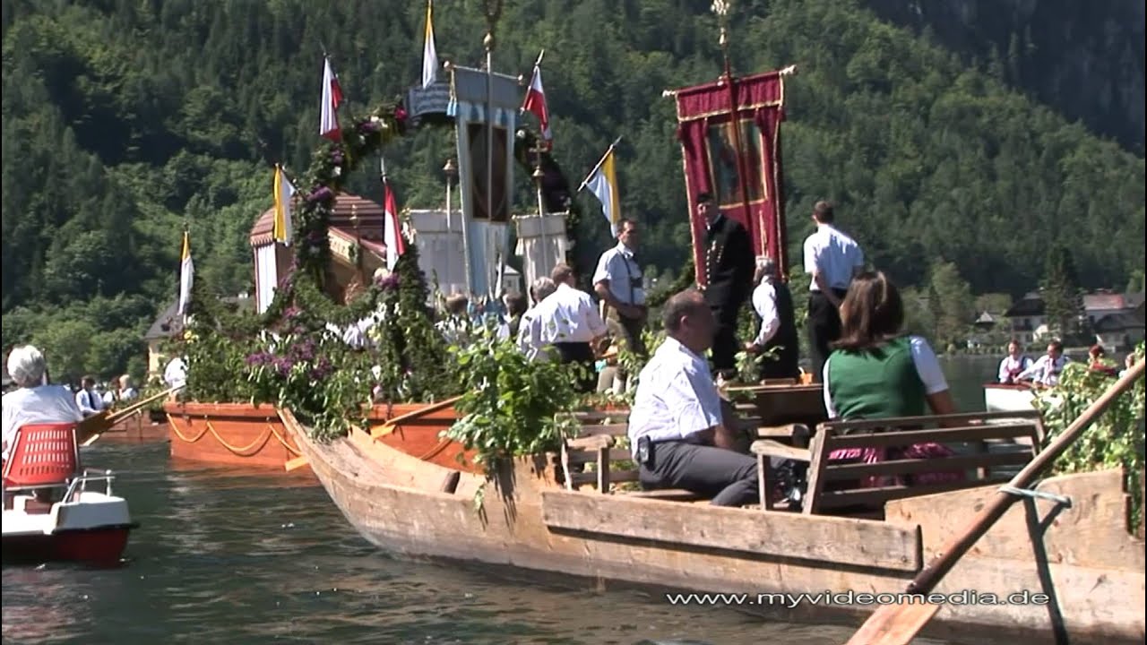 Seeprozession Hallstatt / Corpus Christi on the lake of Hallstatt HD Travel Channel