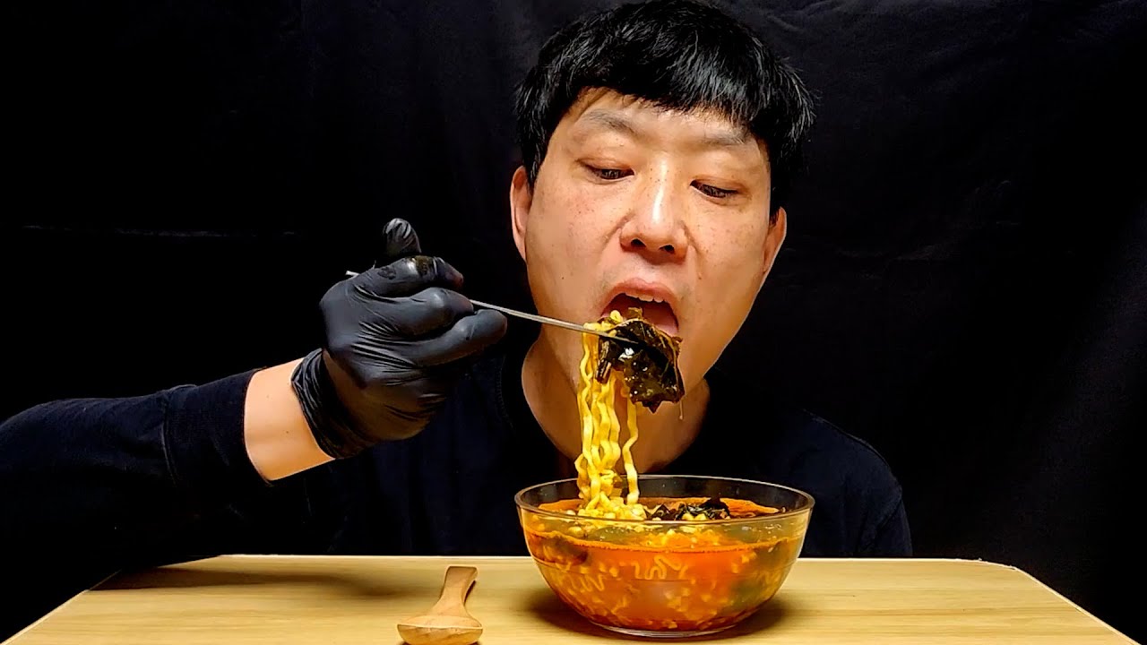 불닭미역탕면..  미역불닭탕면..  먹방 ASMR..
