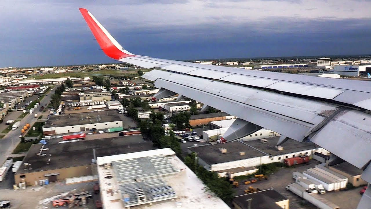 Air Canada A321 Landing Montreal