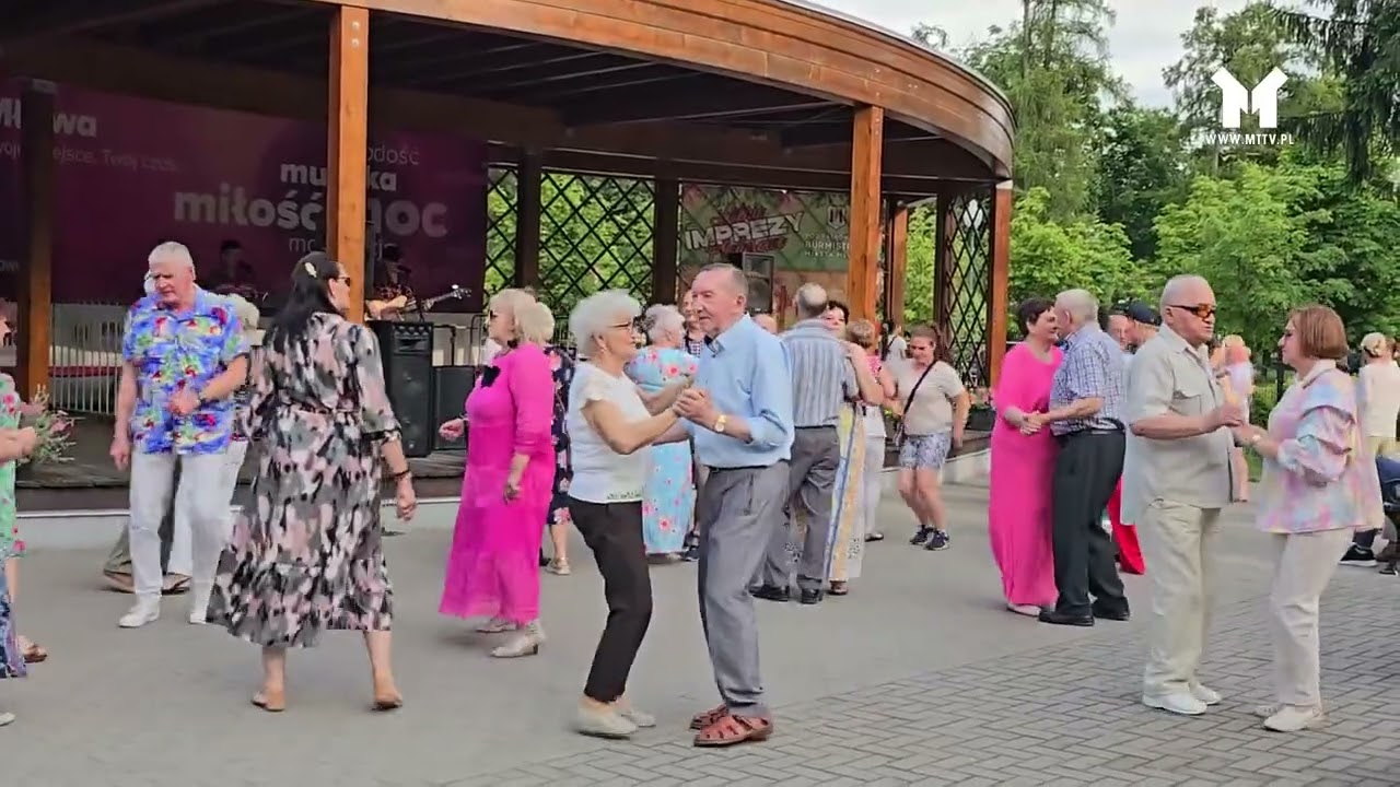 Mława - PROFILAKTYCZNA POTAŃCÓWKA DISCO PARKiet