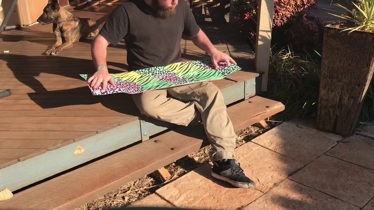 The Happy Skateboarder 80’s Style Deck- How to apply griptape to a skateboard in the description⬇️