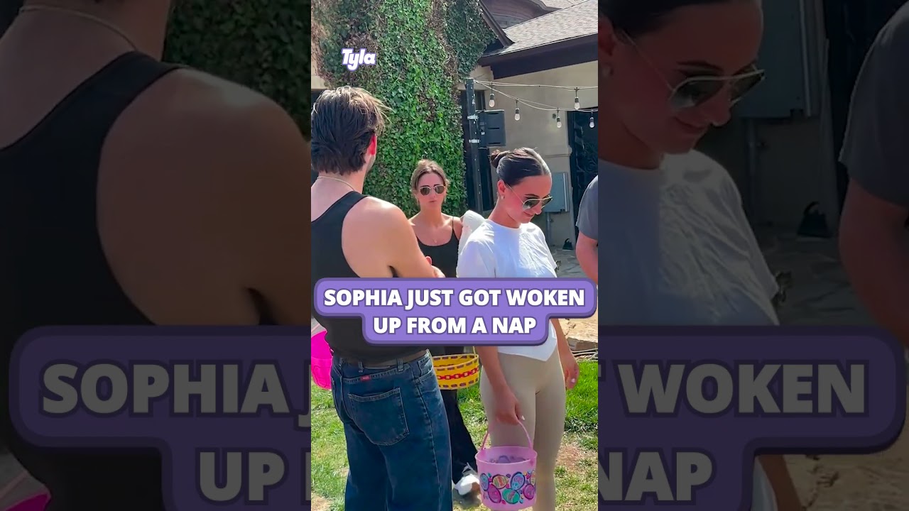 This adult easter egg hunt is so chaotic 🤪 (🎥: Collab)