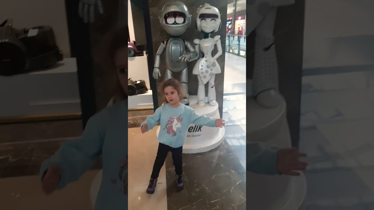 Robot robot #tiktok #funny #humor #memes #comedy #shorts