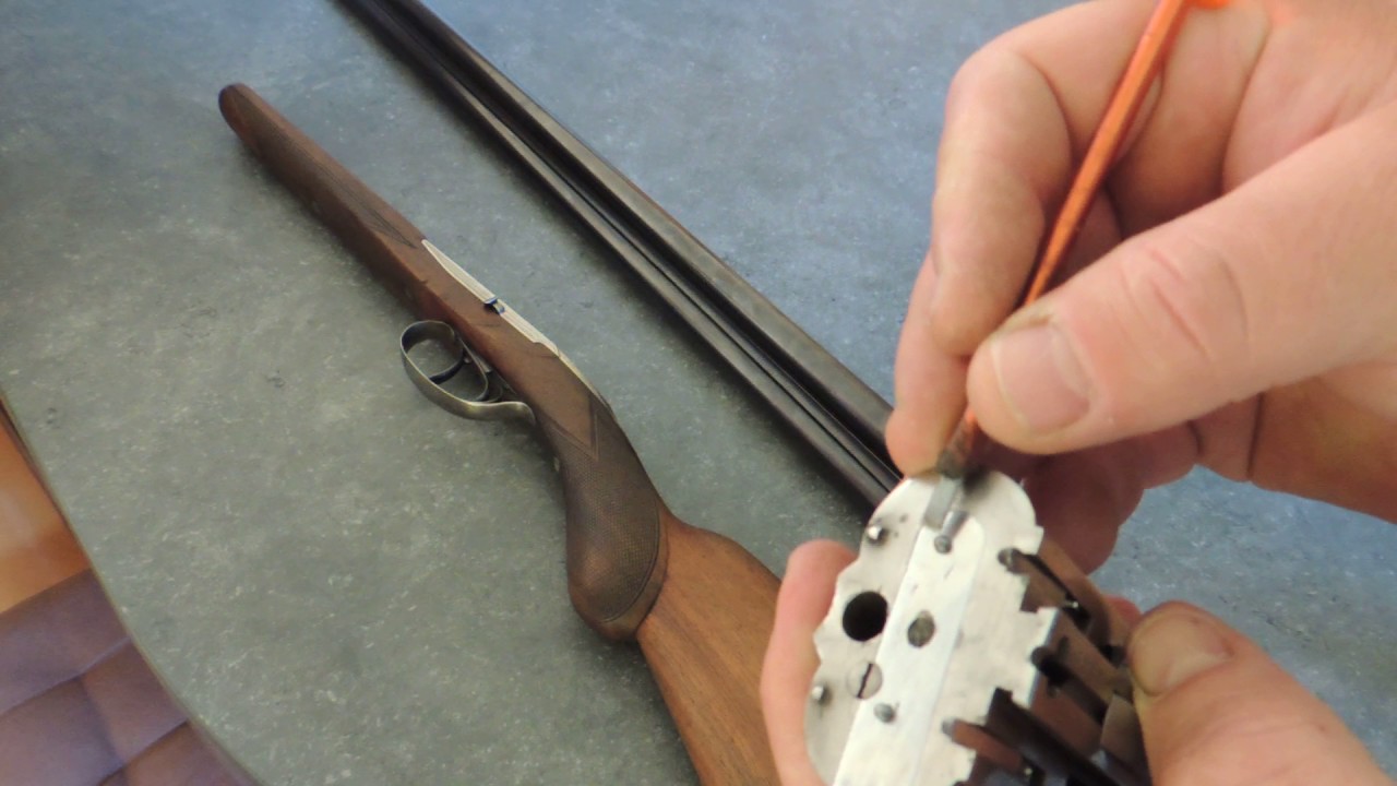 Présentation d'un fusil F Darne juxtaposé cal 12