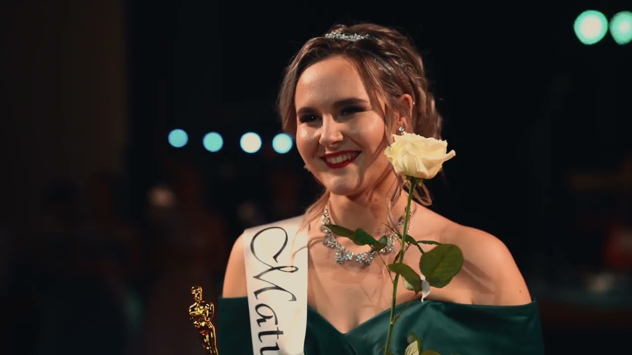 Maturitní ples Gymnázium F. M. Pelcla Rychnov nad Kněžnou 4.B4 [2023] Prodloužená verze