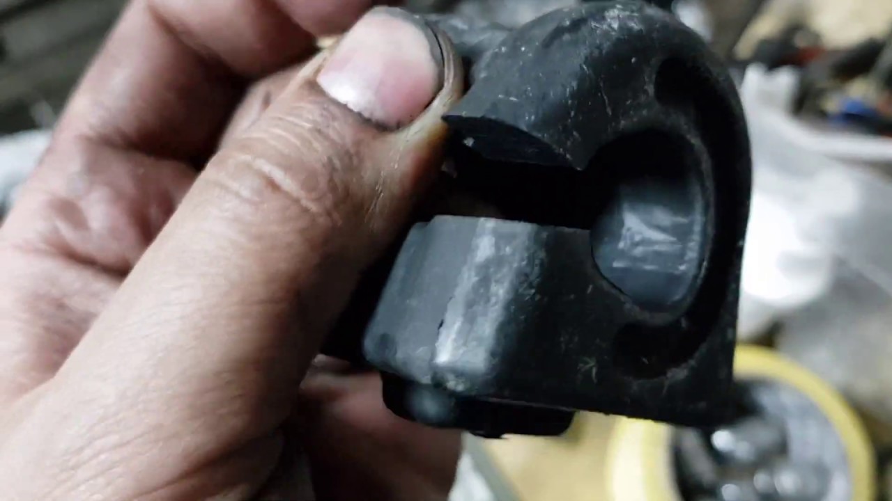 Wymiana gum stabilizatora i amortyzatora Honda Civic VIII 5D UFO 2006-