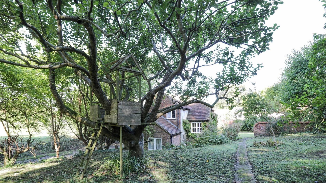 Chalkpit Cottage, Didcot, United Kingdom | Travel With Kiara