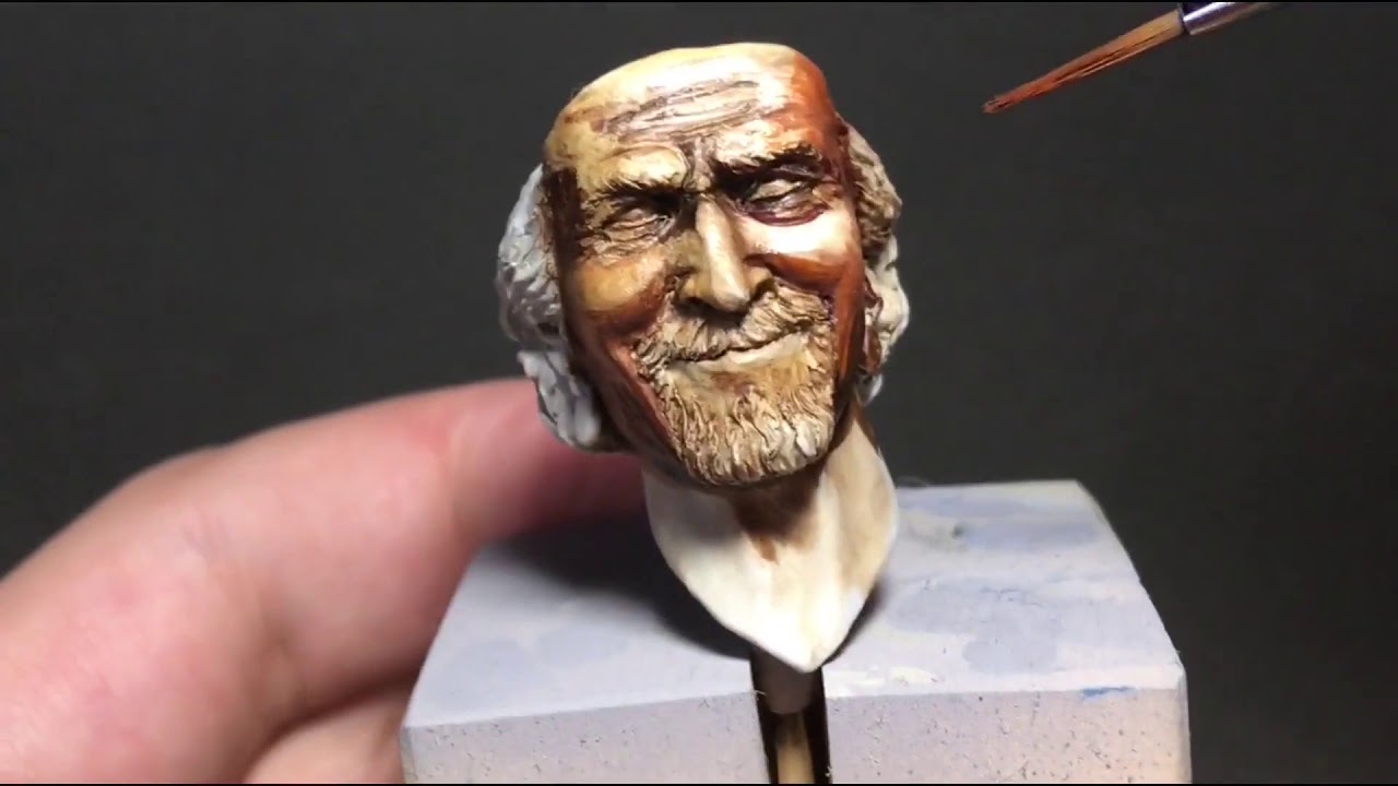 Painting a bust 1\9 with oil