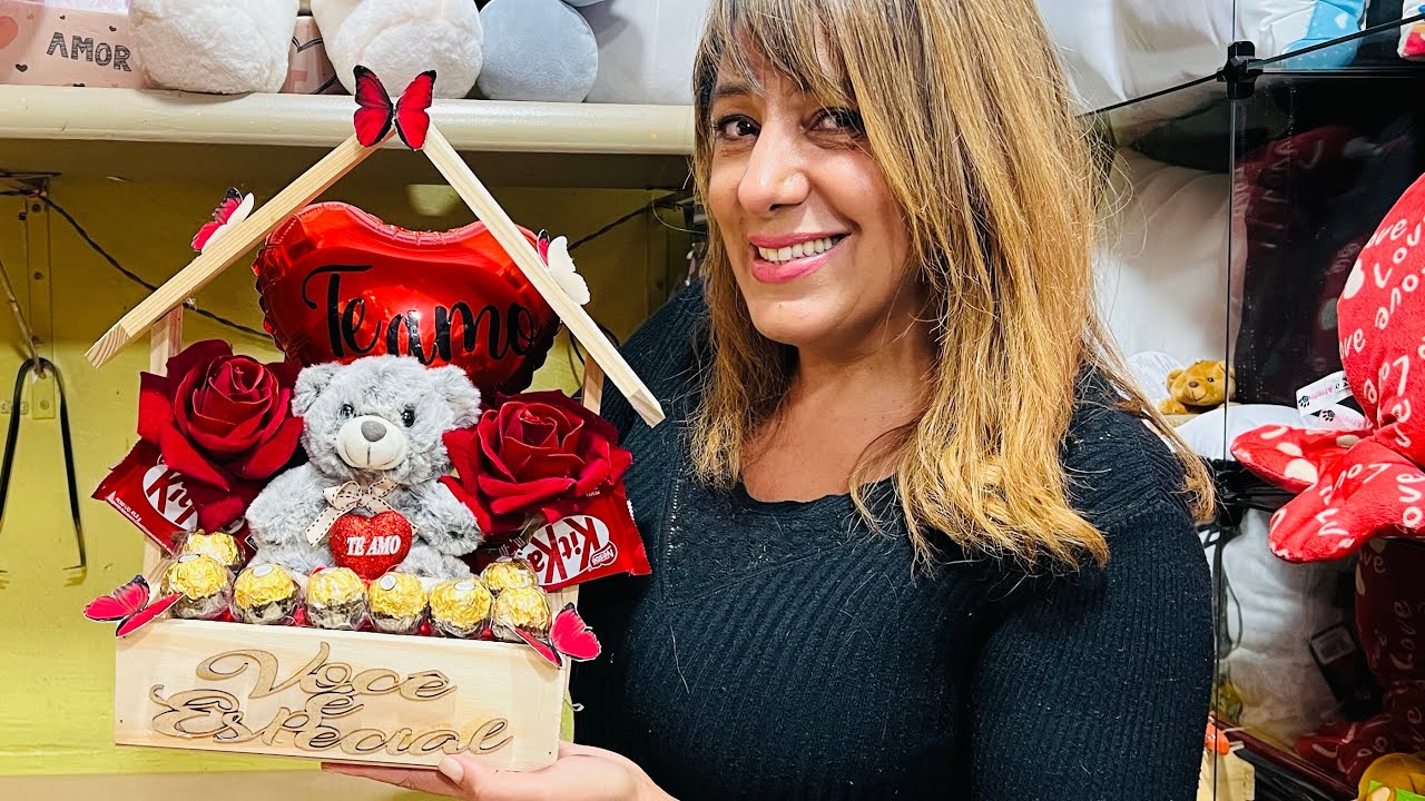PRESENTE ROMÂNTICO  MIMO NA CASINHA DE MADEIRA COM FERRERO ROCHER