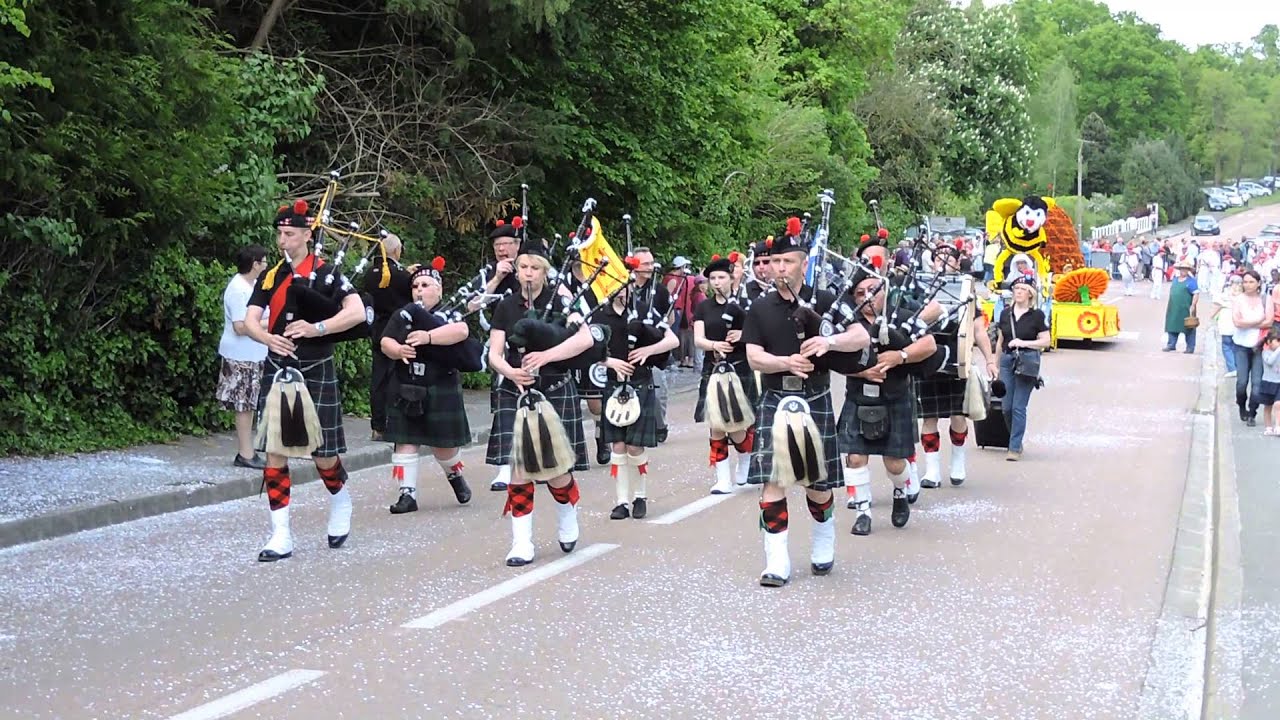 Fère en Tardenois Fête du muguet 2015