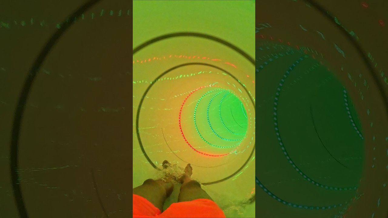 Yellow Water Slide Aquacentrum &Scaron;utka Praha drive 1 #waterslide #watertube #tobogan #aquapark